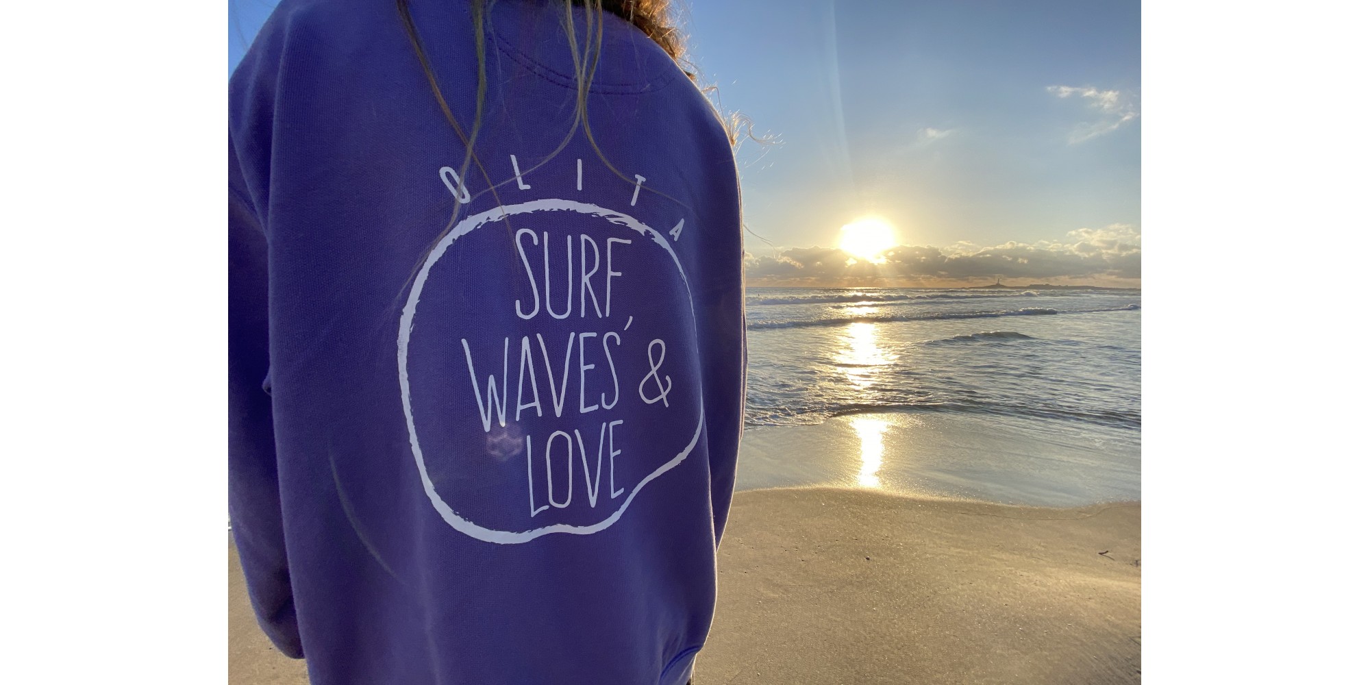 Sudadera Waves & Love"